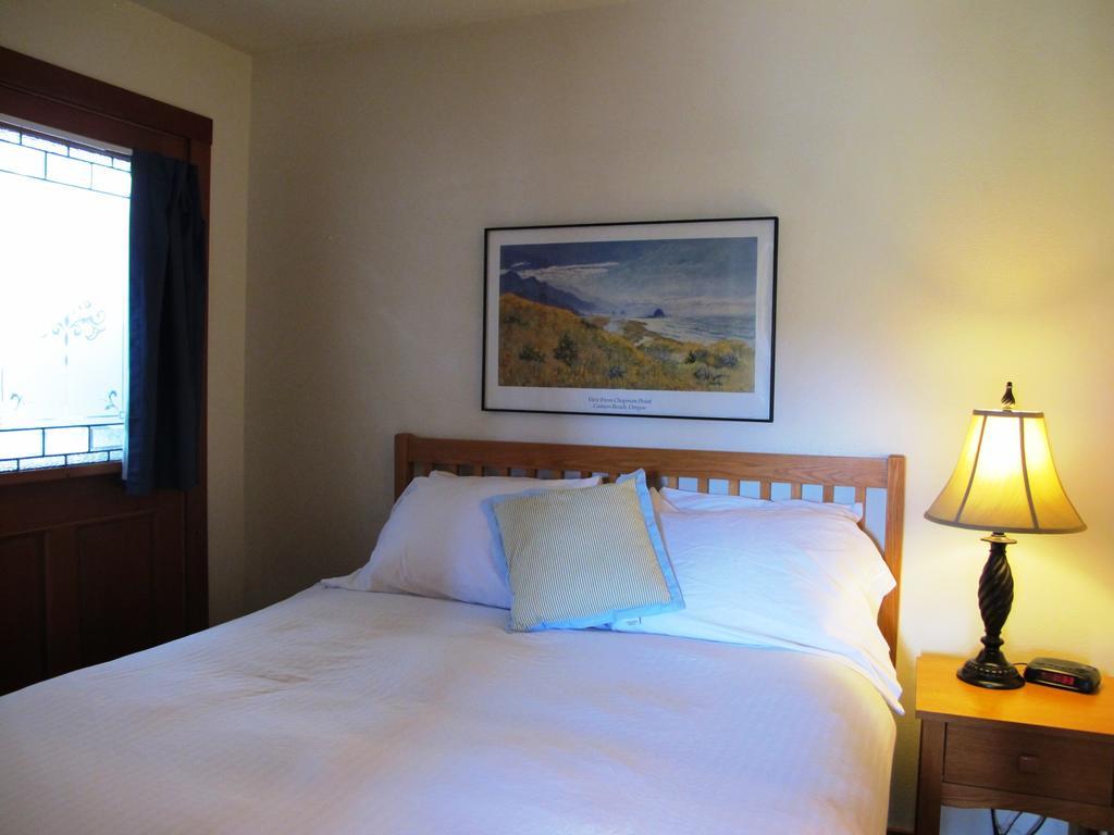Harrison Street Inn Cannon Beach Bilik gambar