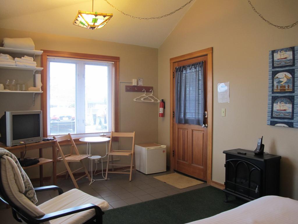 Harrison Street Inn Cannon Beach Bilik gambar